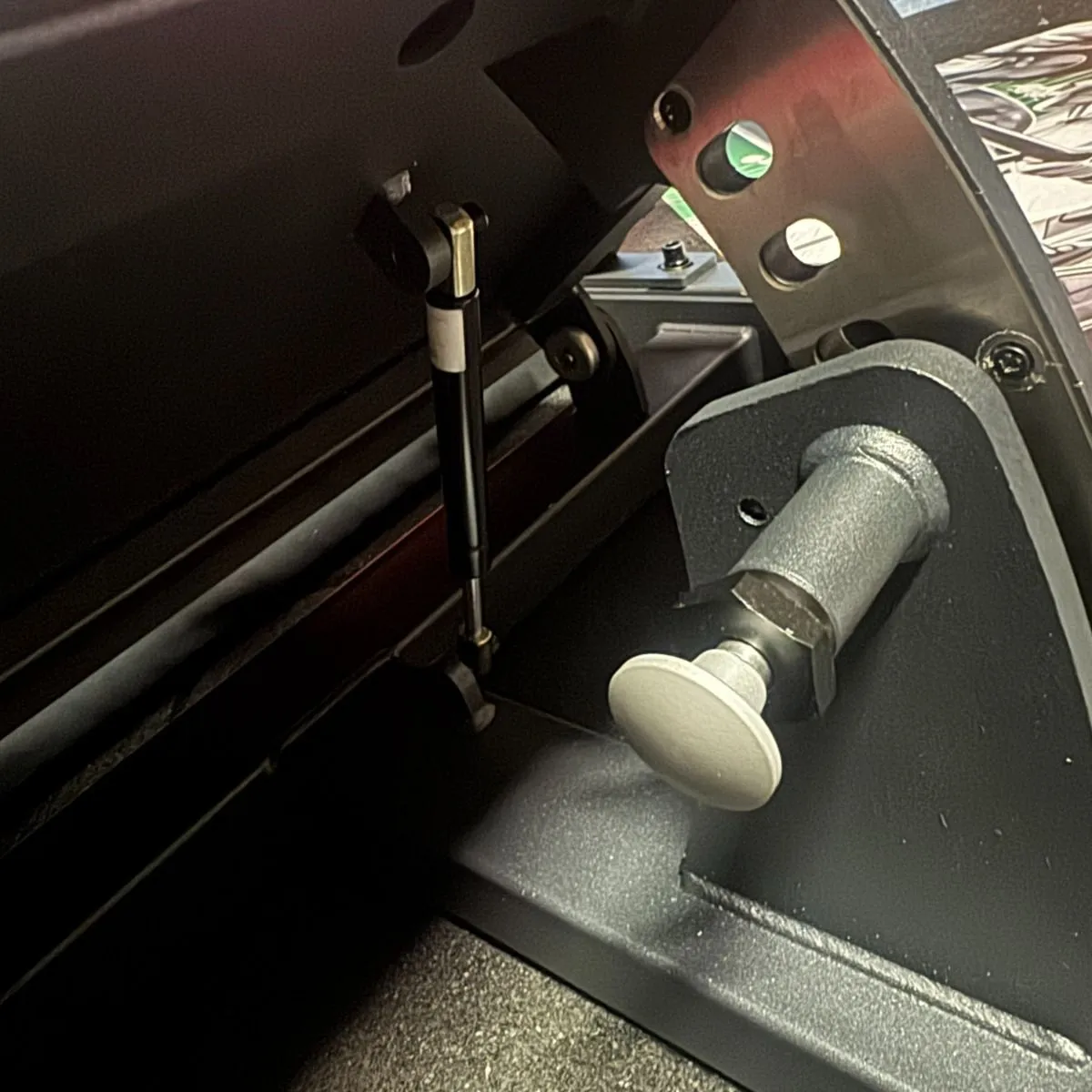 JAWS Strength Smith Machine Row 9 JAWS Strength Smith Machine Row - Image 7